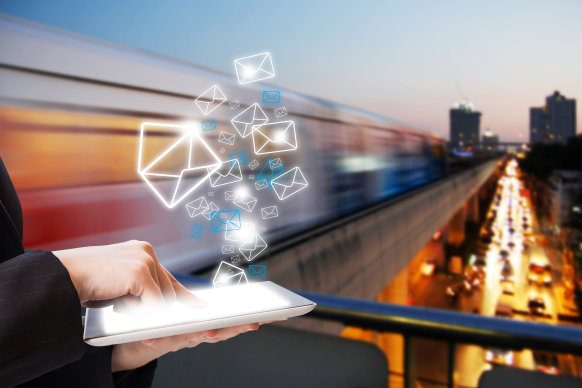 谷歌广告通过电子邮件发送未切换到自动出价的帐户